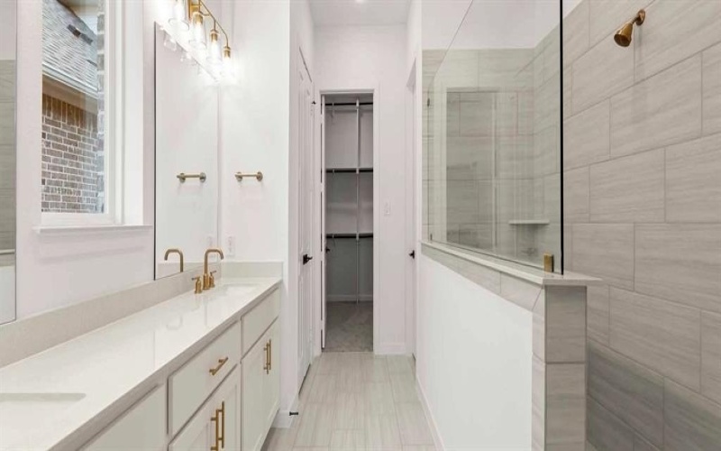 1013 Golden Galaxy Way, Wylie, TX 75098, 4 Habitaciones Habitaciones , ,5 BañosBaños,Residential,En Venta,1013 Golden Galaxy Way,0,21145613