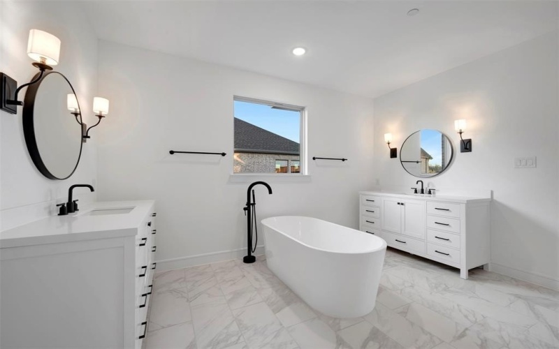 2607 Waverly Drive, Wylie, TX 75098, 4 Bedrooms Bedrooms, ,3 BathroomsBathrooms,Residential,For Sale,2607 Waverly Drive,0,21145685