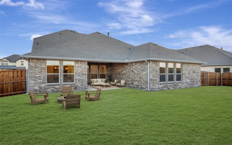 2607 Waverly Drive, Wylie, TX 75098, 4 Bedrooms Bedrooms, ,3 BathroomsBathrooms,Residential,For Sale,2607 Waverly Drive,0,21145685