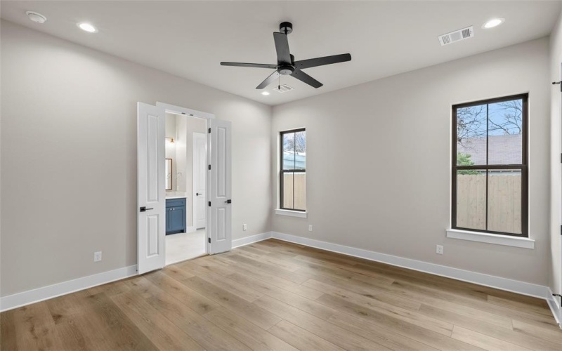 529 N 10th Street, Waco, TX 76701, 3 Habitaciones Habitaciones , ,3 BañosBaños,Residential,En Venta,529 N 10th Street,0,21145698