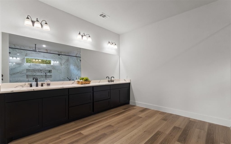 3300 Paradise Lane, Seagoville, TX 75159, 5 Bedrooms Bedrooms, ,3 BathroomsBathrooms,Residential,For Sale,3300 Paradise Lane,0,21145708