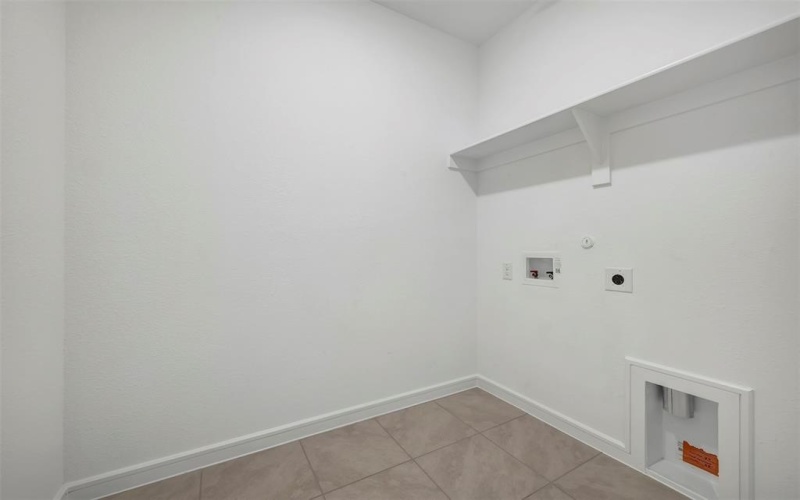 2205 Maple Ridge Drive, Van Alstyne, TX 75495, 4 Bedrooms Bedrooms, ,2 BathroomsBathrooms,Residential,For Sale,2205 Maple Ridge Drive,0,21145734