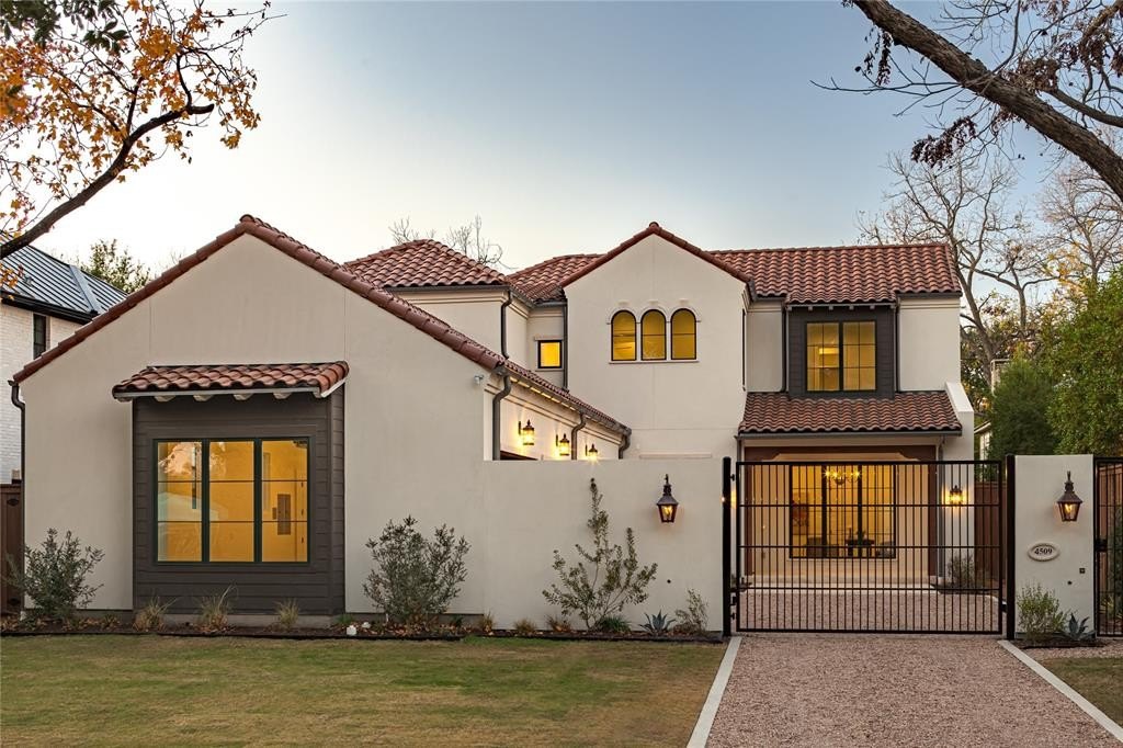 4509 Pomona, Dallas, TX 75209, 6 Bedrooms Bedrooms, ,7 BathroomsBathrooms,Residential,For Sale,4509 Pomona,0,21145807