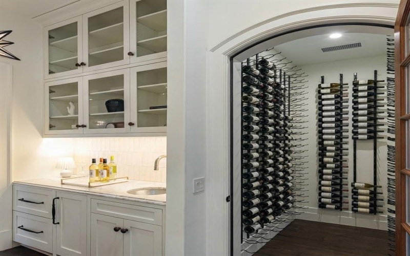 4509 Pomona, Dallas, TX 75209, 6 Bedrooms Bedrooms, ,7 BathroomsBathrooms,Residential,For Sale,4509 Pomona,0,21145807