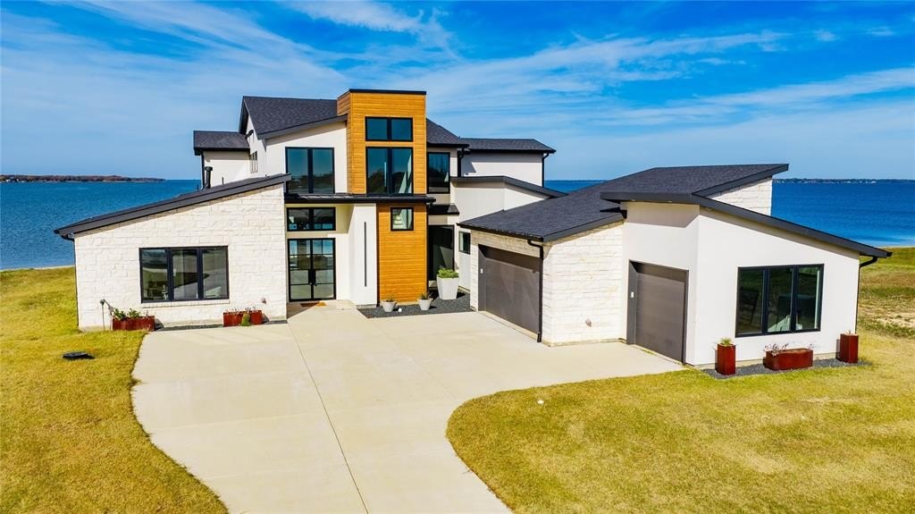 104 Mary Court, Gun Barrel City, TX 75156, 4 Habitaciones Habitaciones , ,5 BañosBaños,Residential,En Venta,104 Mary Court,0,21135960