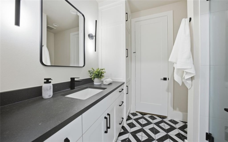 104 Mary Court, Gun Barrel City, TX 75156, 4 Habitaciones Habitaciones , ,5 BañosBaños,Residential,En Venta,104 Mary Court,0,21135960