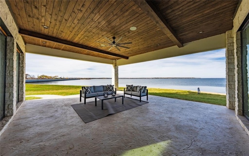 104 Mary Court, Gun Barrel City, TX 75156, 4 Habitaciones Habitaciones , ,5 BañosBaños,Residential,En Venta,104 Mary Court,0,21135960