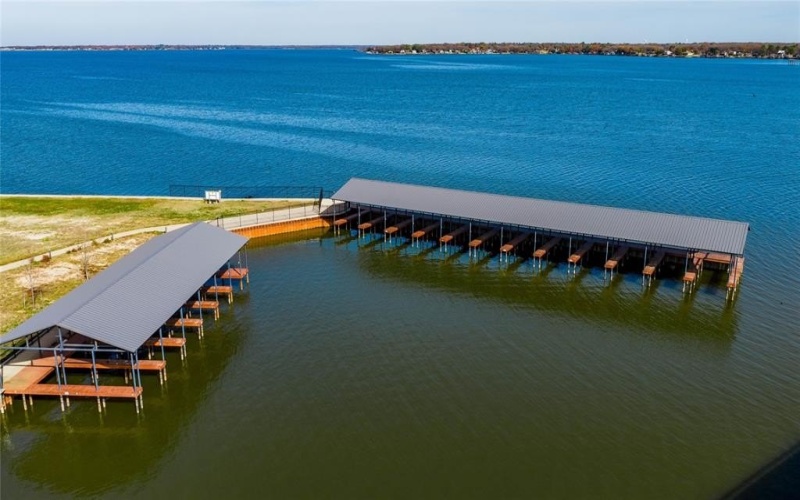 104 Mary Court, Gun Barrel City, TX 75156, 4 Habitaciones Habitaciones , ,5 BañosBaños,Residential,En Venta,104 Mary Court,0,21135960