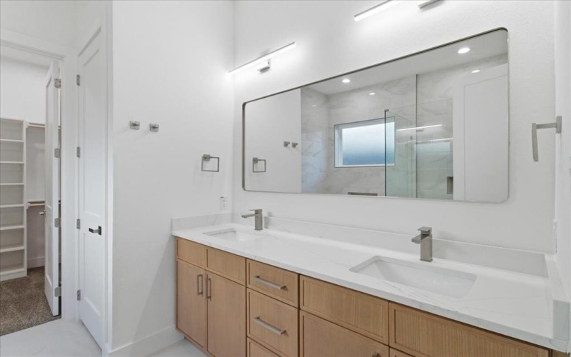 2159 Echo Lake Drive, Dallas, TX 75253, 4 Habitaciones Habitaciones , ,2 BañosBaños,Residential,En Venta,2159 Echo Lake Drive,0,21139266