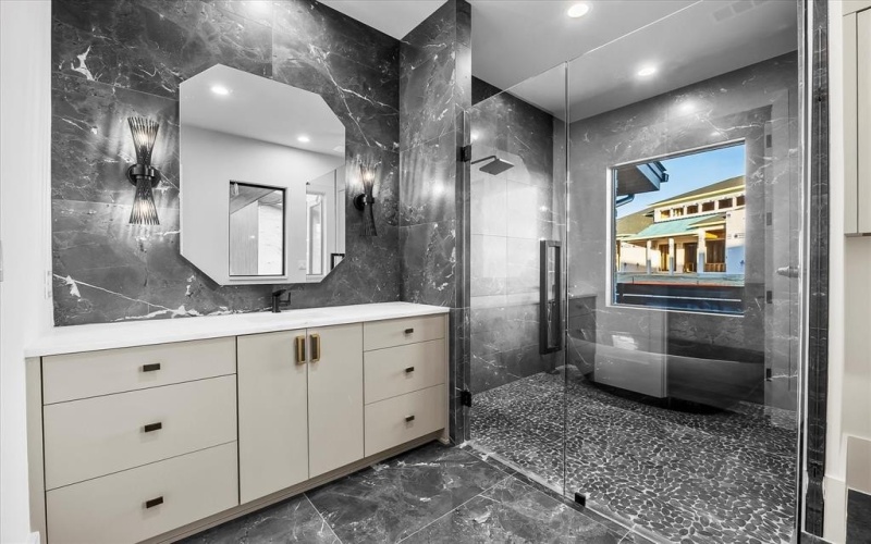 207 Sunset Point Trail, Heath, TX 75032, 6 Habitaciones Habitaciones , ,7 BañosBaños,Residential,En Venta,207 Sunset Point Trail,0,21141899