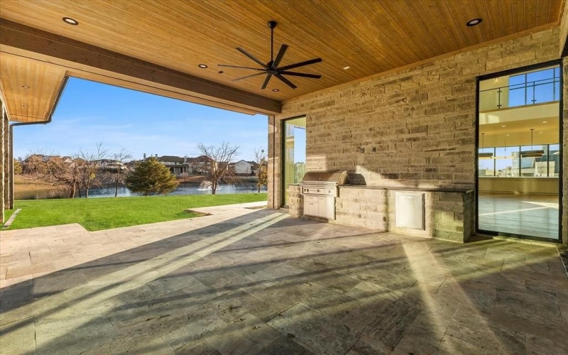 207 Sunset Point Trail, Heath, TX 75032, 6 Habitaciones Habitaciones , ,7 BañosBaños,Residential,En Venta,207 Sunset Point Trail,0,21141899