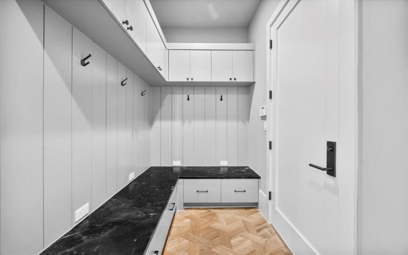 207 Sunset Point Trail, Heath, TX 75032, 6 Habitaciones Habitaciones , ,7 BañosBaños,Residential,En Venta,207 Sunset Point Trail,0,21141899