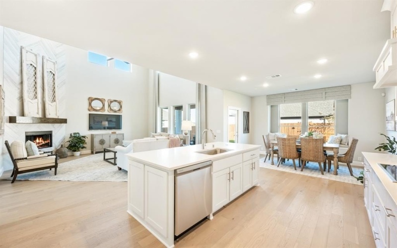 817 Rusty Run Drive, Midlothian, TX 76065, 5 Habitaciones Habitaciones , ,5 BañosBaños,Residential,En Venta,817 Rusty Run Drive,0,21142732