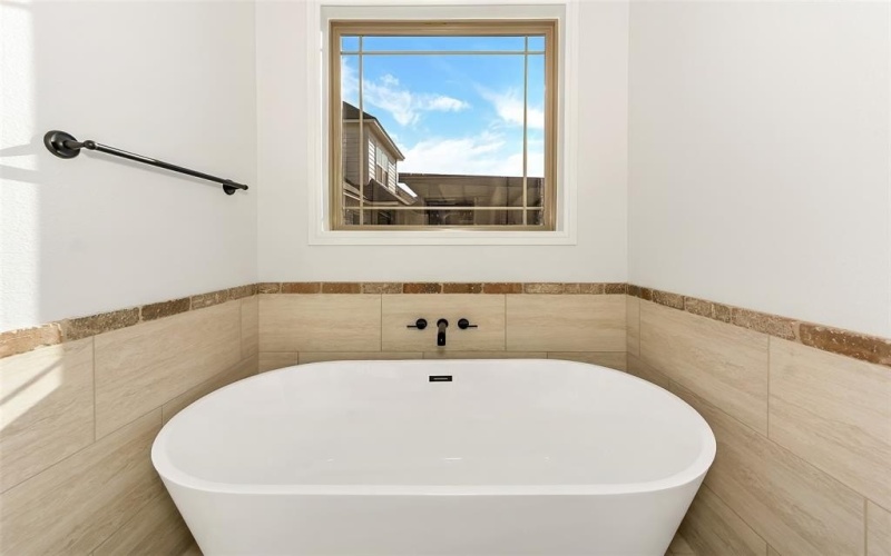 801 Holiday Hills Drive, Mineral Wells, TX 76067, 4 Habitaciones Habitaciones , ,2 BañosBaños,Residential,En Venta,801 Holiday Hills Drive,0,21142794