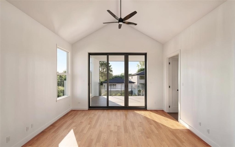 1711 Morris Street, Dallas, TX 75212, 5 Habitaciones Habitaciones , ,3 BañosBaños,Residential,En Venta,1711 Morris Street,0,21144146