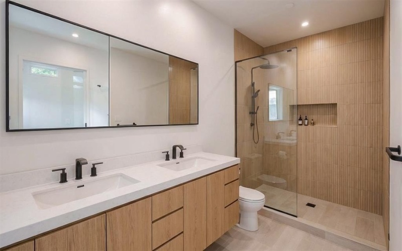 1711 Morris Street, Dallas, TX 75212, 5 Habitaciones Habitaciones , ,3 BañosBaños,Residential,En Venta,1711 Morris Street,0,21144146