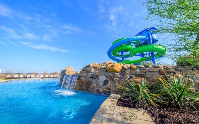 3922 Hometown Boulevard, Forney, TX 75126, 4 Bedrooms Bedrooms, ,3 BathroomsBathrooms,Residential,For Sale,3922 Hometown Boulevard,0,21144451