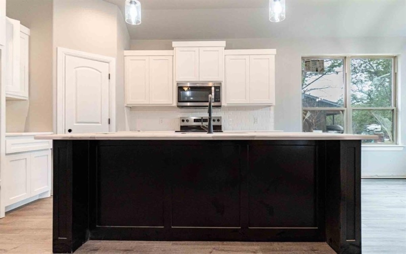 1509 Anaconda Trail, Granbury, TX 76048, 4 Bedrooms Bedrooms, ,2 BathroomsBathrooms,Residential,For Sale,1509 Anaconda Trail,0,21144547