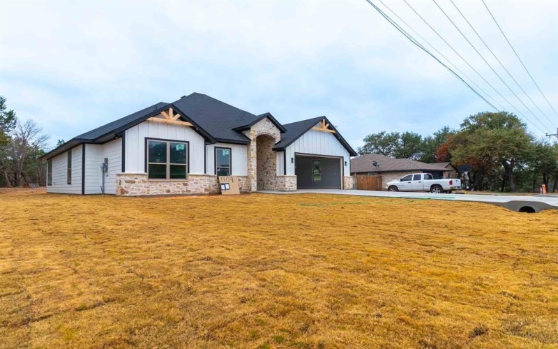 1509 Anaconda Trail, Granbury, TX 76048, 4 Bedrooms Bedrooms, ,2 BathroomsBathrooms,Residential,For Sale,1509 Anaconda Trail,0,21144547
