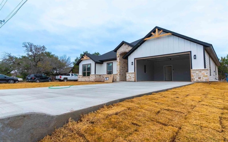 1509 Anaconda Trail, Granbury, TX 76048, 4 Bedrooms Bedrooms, ,2 BathroomsBathrooms,Residential,For Sale,1509 Anaconda Trail,0,21144547