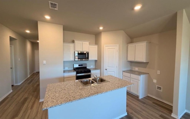 8520 BELTMILL Parkway, Fort Worth, TX 76131, 4 Bedrooms Bedrooms, ,2 BathroomsBathrooms,Residential,For Sale,8520 BELTMILL Parkway,0,21144717