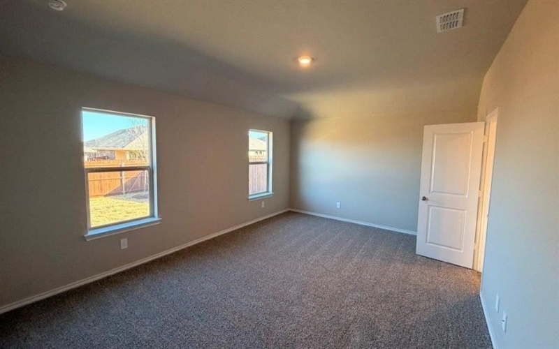 8520 BELTMILL Parkway, Fort Worth, TX 76131, 4 Bedrooms Bedrooms, ,2 BathroomsBathrooms,Residential,For Sale,8520 BELTMILL Parkway,0,21144717