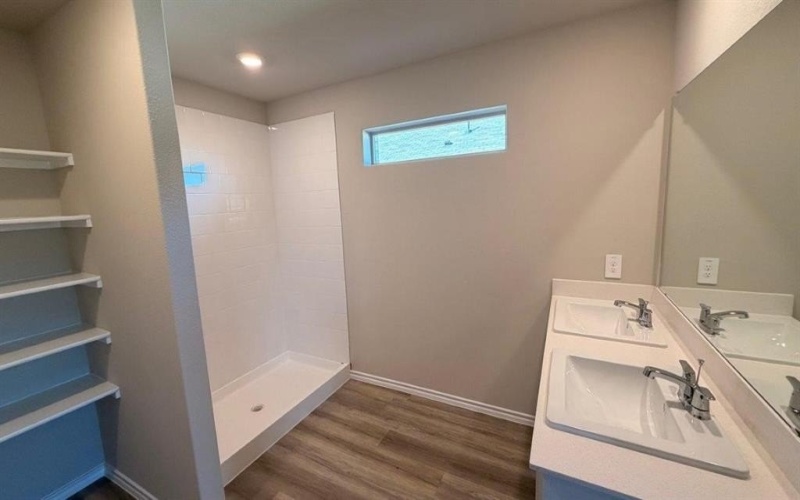 8524 BELTMILL Parkway, Fort Worth, TX 76131, 4 Habitaciones Habitaciones , ,2 BañosBaños,Residential,En Venta,8524 BELTMILL Parkway,0,21144733