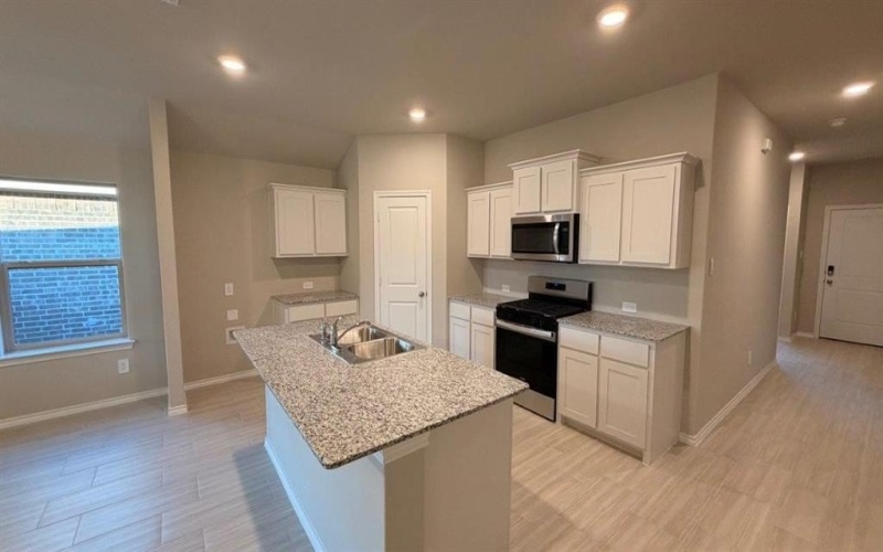 8445 HOLLYMEAD Lane, Fort Worth, TX 76131, 4 Bedrooms Bedrooms, ,3 BathroomsBathrooms,Residential,For Sale,8445 HOLLYMEAD Lane,0,21144776