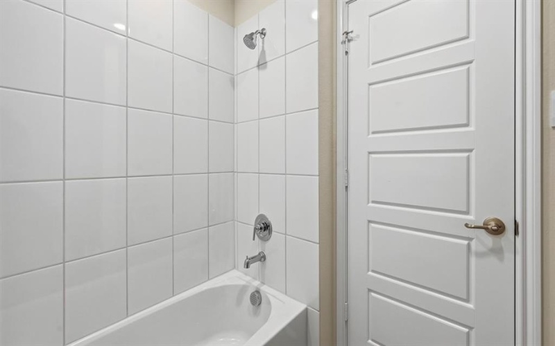 3533 Amaretto Road, Aubrey, TX 76227, 4 Habitaciones Habitaciones , ,2 BañosBaños,Residential,En Venta,3533 Amaretto Road,0,21145864