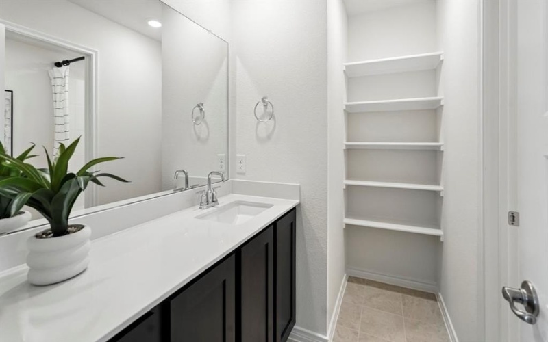 10204 Anyhow Drive, Aubrey, TX 76227, 4 Bedrooms Bedrooms, ,2 BathroomsBathrooms,Residential,For Sale,10204 Anyhow Drive,0,21145871