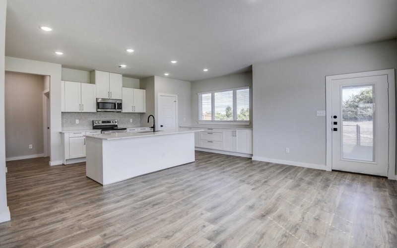 6844-6846-6848 Florence Drive, Midlothian, TX 76065, 18 Habitaciones Habitaciones , ,7 BañosBaños,Residential Multi Family,En Venta,6844-6846-6848 Florence Drive,0,21146006