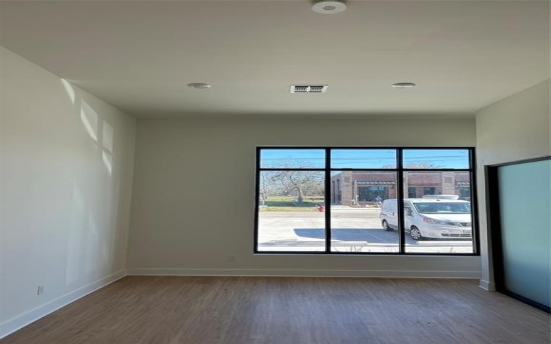 207 N Main Street, Joshua, TX 76058, ,Other,For Sale,207 N Main Street,0,21146178