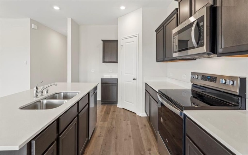 512 Yellow Rose Road, Princeton, TX 75407, 4 Bedrooms Bedrooms, ,2 BathroomsBathrooms,Residential,For Sale,512 Yellow Rose Road,0,21146213