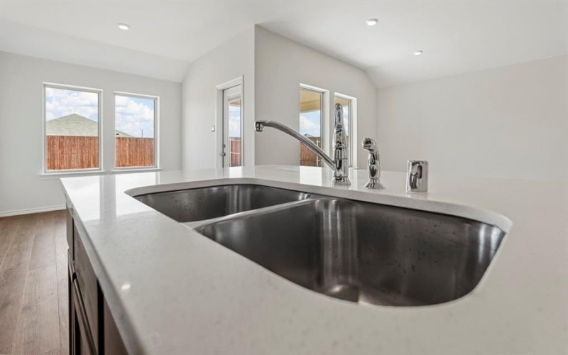 512 Yellow Rose Road, Princeton, TX 75407, 4 Bedrooms Bedrooms, ,2 BathroomsBathrooms,Residential,For Sale,512 Yellow Rose Road,0,21146213