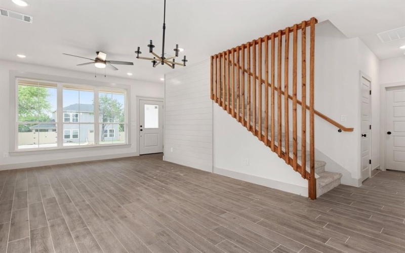 5639 Barkridge Drive, Granbury, TX 76048, 3 Habitaciones Habitaciones , ,2 BañosBaños,Residential,En Venta,5639 Barkridge Drive,0,21146221