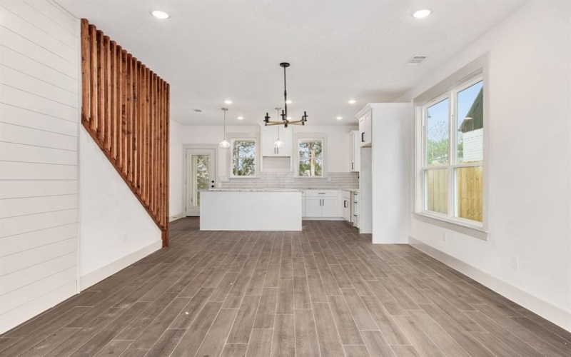 5639 Barkridge Drive, Granbury, TX 76048, 3 Habitaciones Habitaciones , ,2 BañosBaños,Residential,En Venta,5639 Barkridge Drive,0,21146221