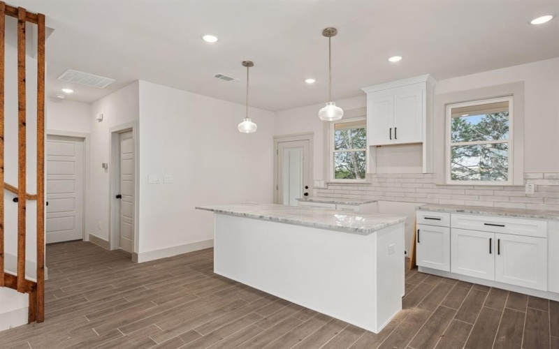 5639 Barkridge Drive, Granbury, TX 76048, 3 Habitaciones Habitaciones , ,2 BañosBaños,Residential,En Venta,5639 Barkridge Drive,0,21146221