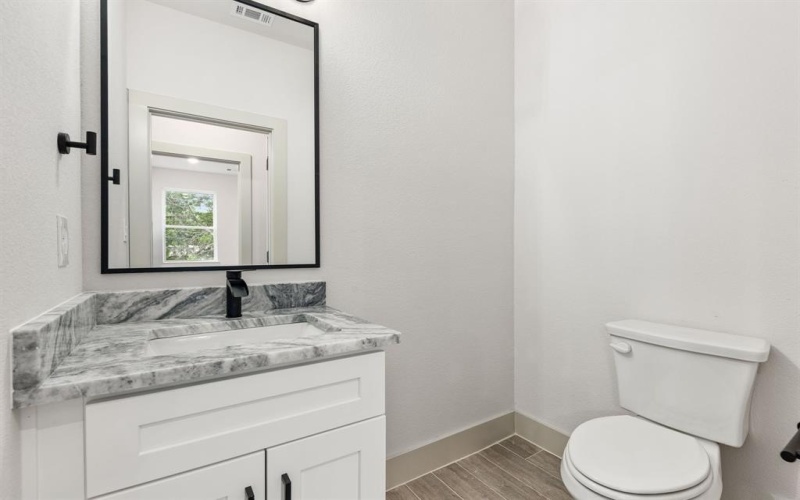 5703 Barkridge Drive, Granbury, TX 76048, 3 Bedrooms Bedrooms, ,2 BathroomsBathrooms,Residential,For Sale,5703 Barkridge Drive,0,21146225