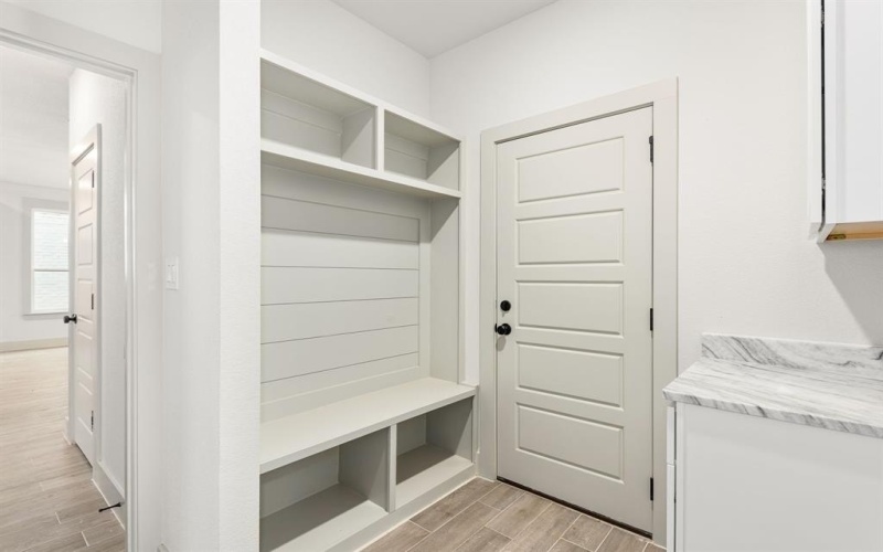 5703 Barkridge Drive, Granbury, TX 76048, 3 Bedrooms Bedrooms, ,2 BathroomsBathrooms,Residential,For Sale,5703 Barkridge Drive,0,21146225