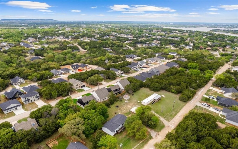 5703 Barkridge Drive, Granbury, TX 76048, 3 Bedrooms Bedrooms, ,2 BathroomsBathrooms,Residential,For Sale,5703 Barkridge Drive,0,21146225