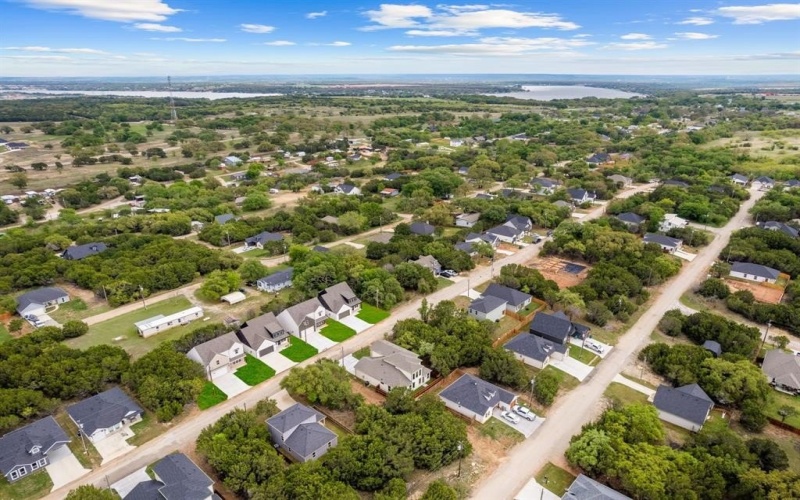 5703 Barkridge Drive, Granbury, TX 76048, 3 Bedrooms Bedrooms, ,2 BathroomsBathrooms,Residential,For Sale,5703 Barkridge Drive,0,21146225