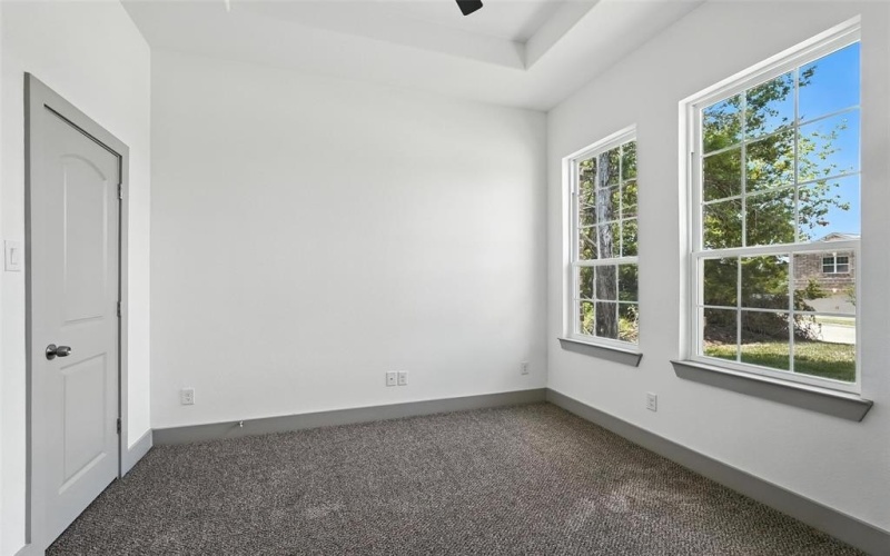 716 Oak Creek Drive, Hutchins, TX 75141, 5 Bedrooms Bedrooms, ,2 BathroomsBathrooms,Residential,For Sale,716 Oak Creek Drive,0,21146333