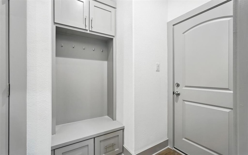 716 Oak Creek Drive, Hutchins, TX 75141, 5 Bedrooms Bedrooms, ,2 BathroomsBathrooms,Residential,For Sale,716 Oak Creek Drive,0,21146333