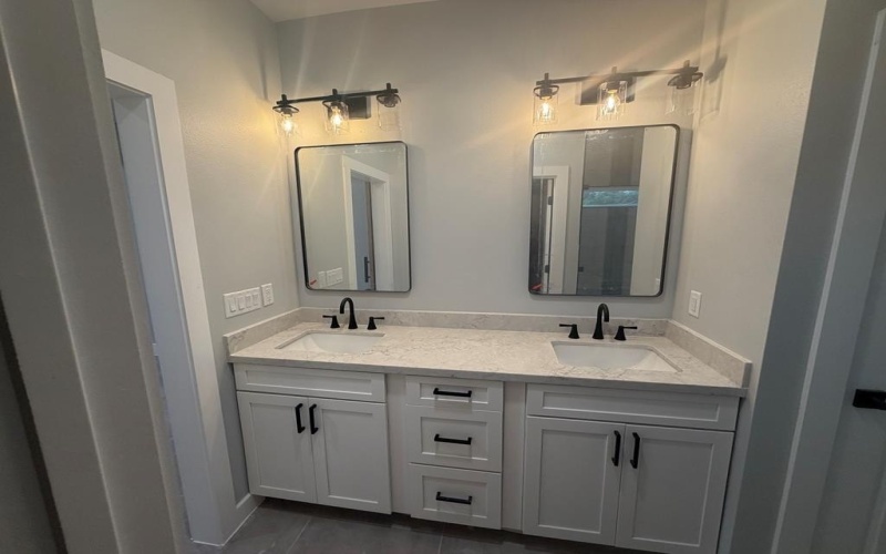 741 S 10TH ST, Aransas Pass, TX 78336, 3 Habitaciones Habitaciones , ,2 BañosBaños,Residential,En Venta,741 S 10TH ST,0,149283