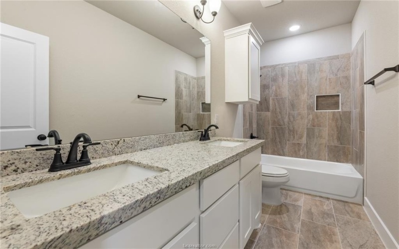 913 Fork Court, College Station, TX 77845, 4 Bedrooms Bedrooms, ,2 BathroomsBathrooms,Residential,For Sale,913 Fork Court,0,25013339