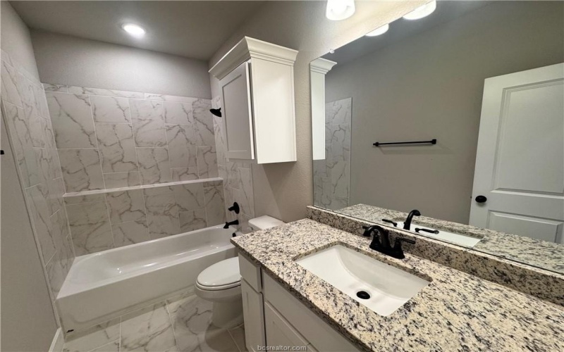 1227 Patriot Drive, College Station, TX 77845, 3 Habitaciones Habitaciones , ,2 BañosBaños,Residential,En Venta,1227 Patriot Drive,0,25013341