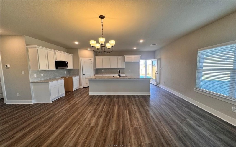 1227 Patriot Drive, College Station, TX 77845, 3 Habitaciones Habitaciones , ,2 BañosBaños,Residential,En Venta,1227 Patriot Drive,0,25013341