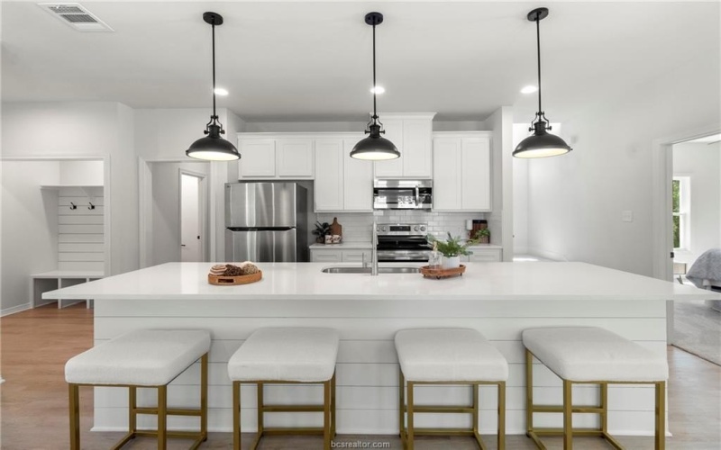 1104 Berkeley Street, College Station, TX 77840, 4 Habitaciones Habitaciones , ,5 BañosBaños,Residential,En Venta,1104 Berkeley Street,0,26000228