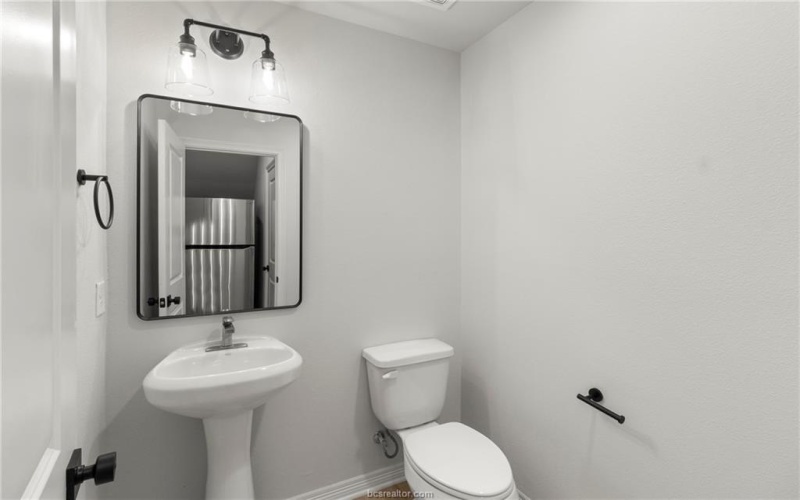 1104 Berkeley Street, College Station, TX 77840, 4 Habitaciones Habitaciones , ,5 BañosBaños,Residential,En Venta,1104 Berkeley Street,0,26000228