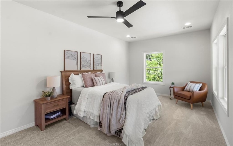 1104 Berkeley Street, College Station, TX 77840, 4 Habitaciones Habitaciones , ,5 BañosBaños,Residential,En Venta,1104 Berkeley Street,0,26000228